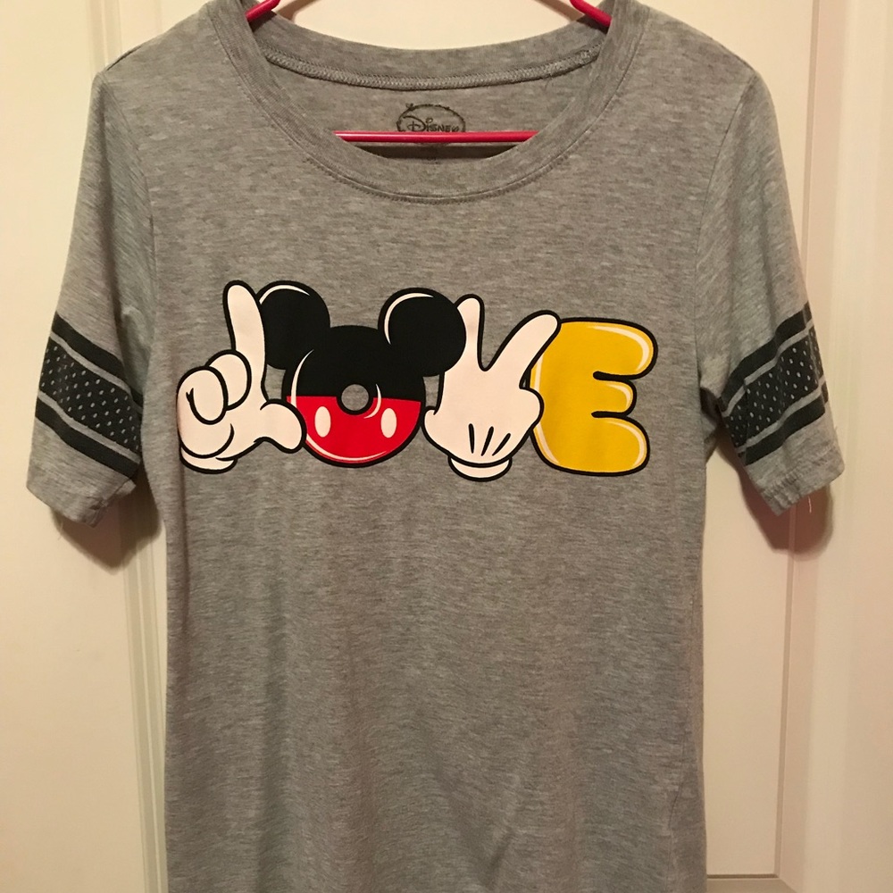 Disney short sleeve tee